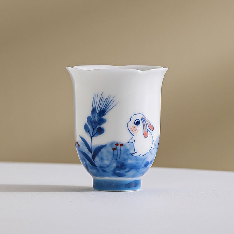 Chinese style hand-painted porcelain high footed tea cup, home kung fu tea cup, fragrance cup, gathering fragrance cup, host cup 200ml
Chinese style hand-painted porcelain high footed tea cup, home kung fu tea cup, fragrance cup, gathering fragrance cup, host cup 200ml