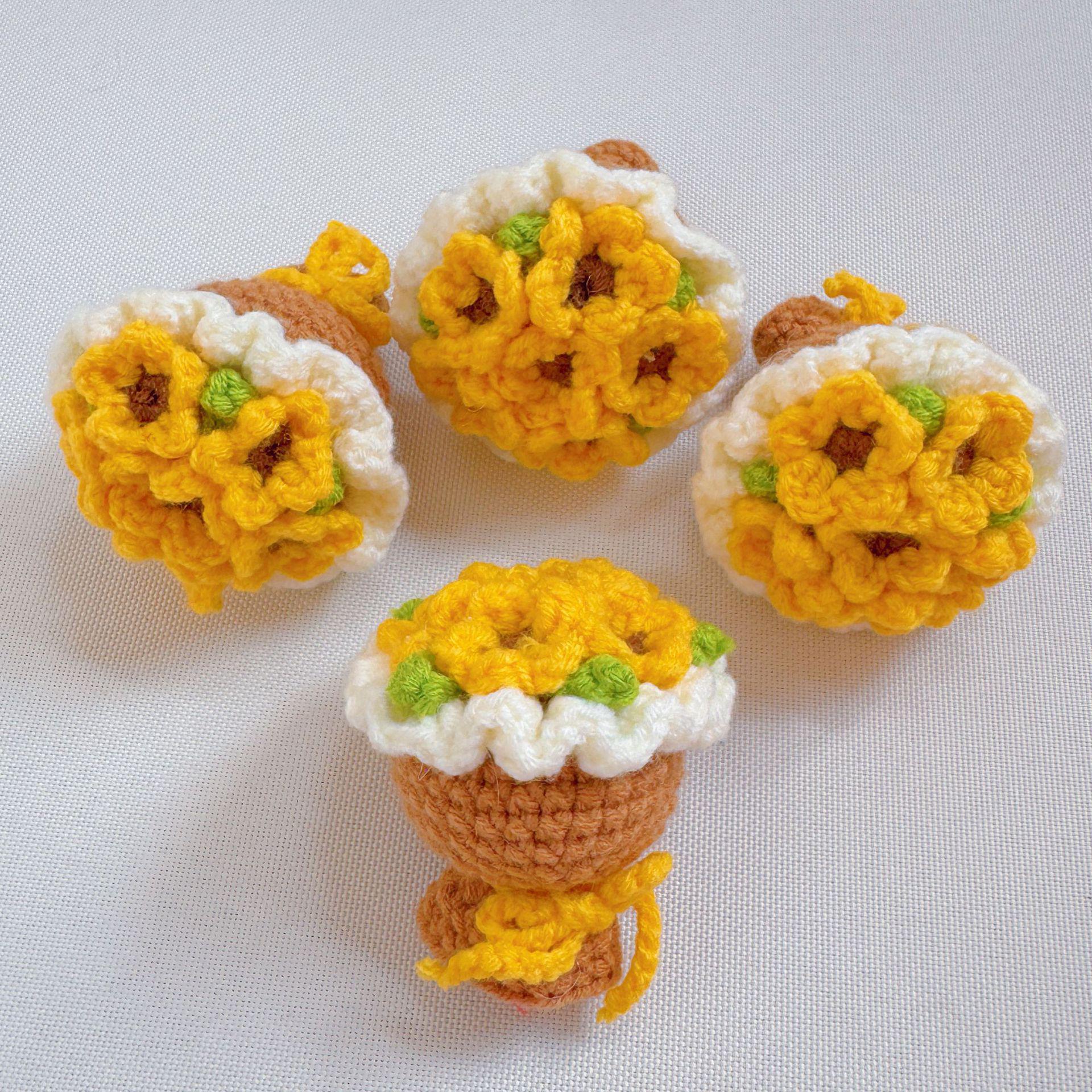 Handmade Crochet Rose & Sunflower Bouquet Pendant - Valentine s Day Gift
Handmade Crochet Rose & Sunflower Bouquet Pendant - Valentine s Day Gift