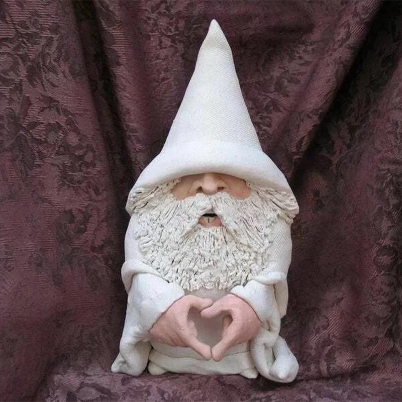 Smoking White White Beard Old Man Smoking Scissors Hand Resin Decoration Ornaments With Middle Finger Garden Gnomes Statues New
Smoking White White Beard Old Man Smoking Scissors Hand Resin Decoration Ornaments With Middle Finger Garden Gnomes Statues New
