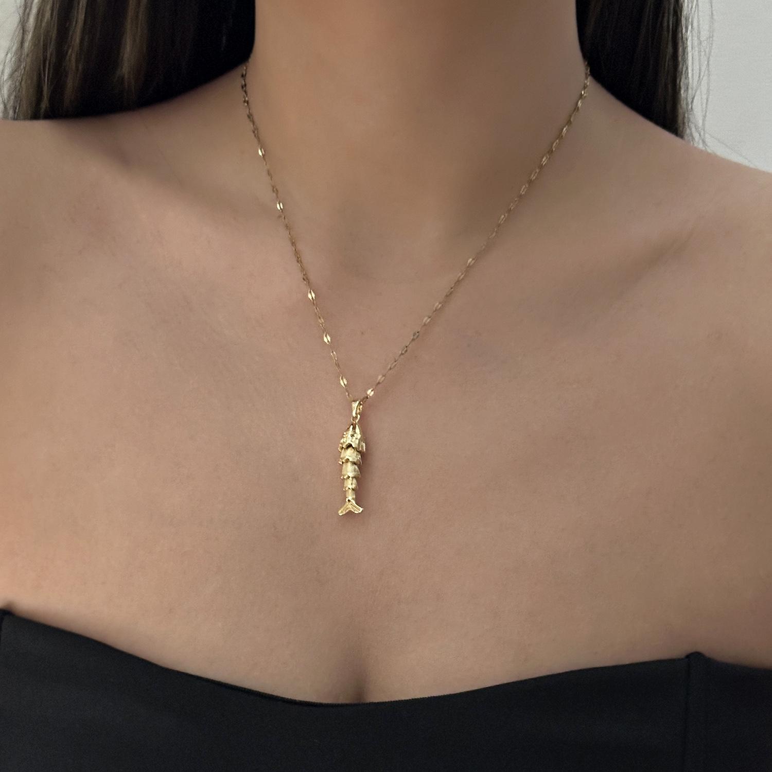 Exquisite Red Oil Drip Fish Pendant Necklace for Women Gold Color Stainless Steel Colorful Koi Necklace Ocean Style Jewelry
Exquisite Red Oil Drip Fish Pendant Necklace for Women Gold Color Stainless Steel Colorful Koi Necklace Ocean Style Jewelry