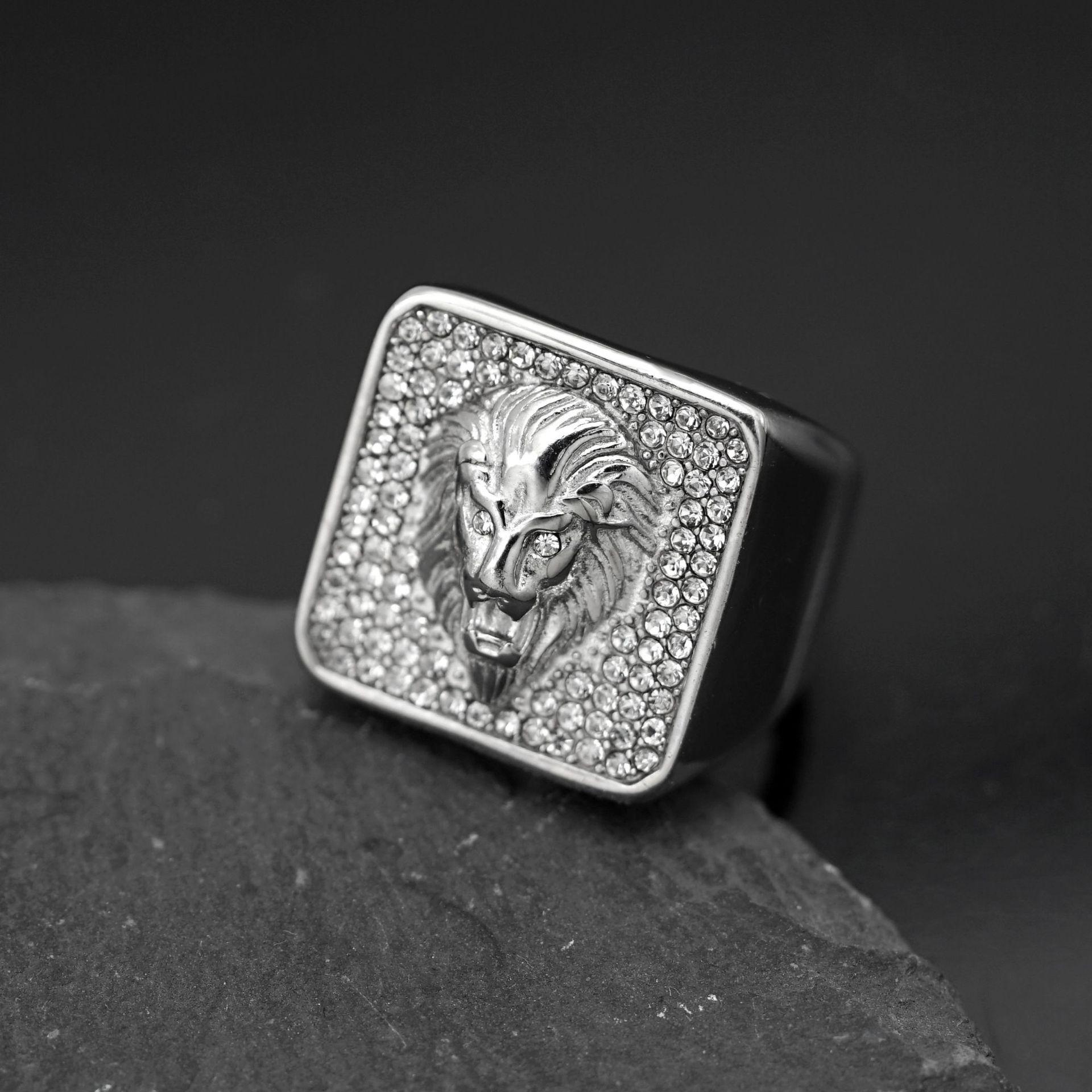 New 316L Stainless Steel Men lion Ring with rhinestone Rock Party for Biker Rider Male Boyfriend Jewelry Best Gift 13 срібний
New 316L Stainless Steel Men lion Ring with rhinestone Rock Party for Biker Rider Male Boyfriend Jewelry Best Gift 13 срібний