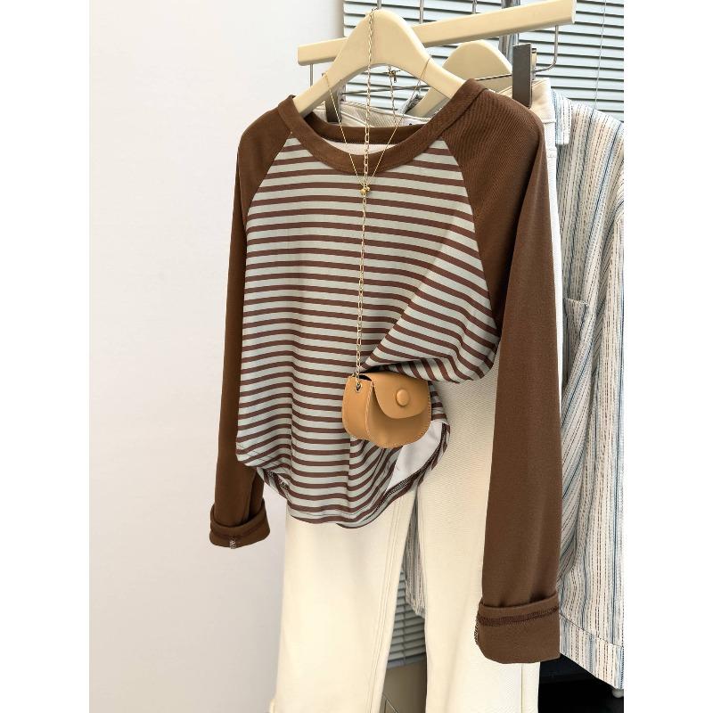 Real shot German velvet polished shoulder plugs long-sleeved T-shirt women s autumn and winter slim-fitting bottoming shirt contrasting striped top 2XL
Real shot German velvet polished shoulder plugs long-sleeved T-shirt women s autumn and winter slim-fitting bottoming shirt contrasting striped top 2XL