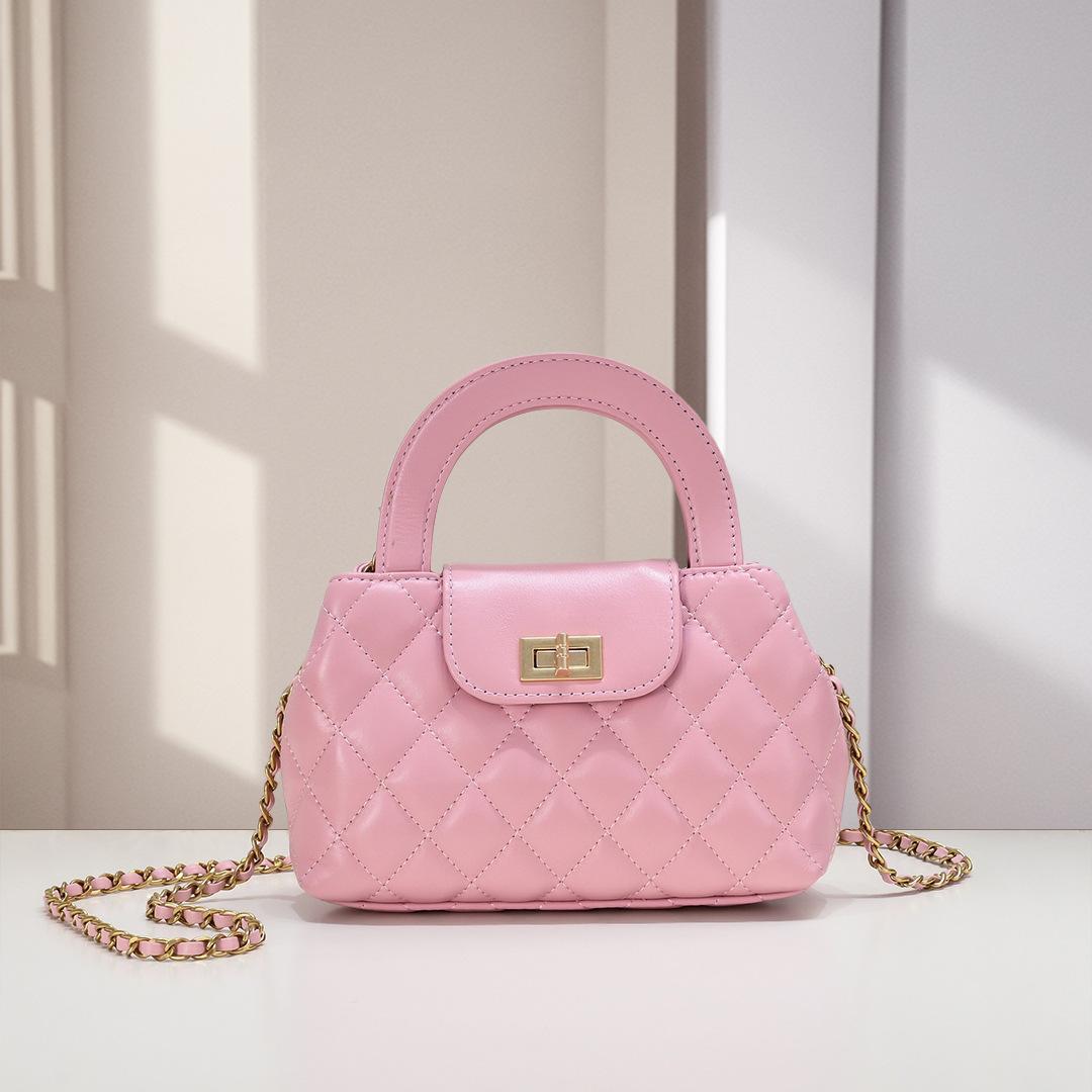 Genuine Leather Xiaoxiangfeng Sheepskin Rhombus Chain Small Square Bag Mini Semi-Round Portable Shoulder Messenger Bag
Genuine Leather Xiaoxiangfeng Sheepskin Rhombus Chain Small Square Bag Mini Semi-Round Portable Shoulder Messenger Bag