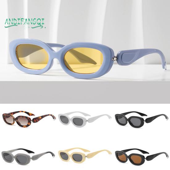 Женские солнцезащитные очки в овальной оправе с градиентом цвета в стиле хип-хоп — защита глаз без нагрузки, декоративный реквизит для солнцезащитного крема, аксессуары для очков с прочными петлями
Женские солнцезащитные очки в овальной оправе с градиентом цвета в стиле хип-хоп — защита глаз без нагрузки, декоративный реквизит для солнцезащитного крема, аксессуары для очков с прочными петлями