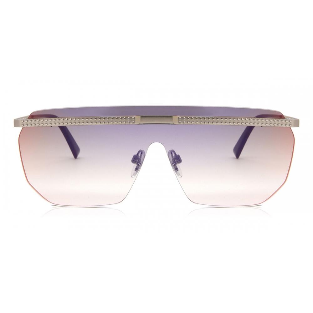 Diesel Dl0259 45u Men Sunglasses Silver/138-14-134
Diesel Dl0259 45u Men Sunglasses Silver/138-14-134