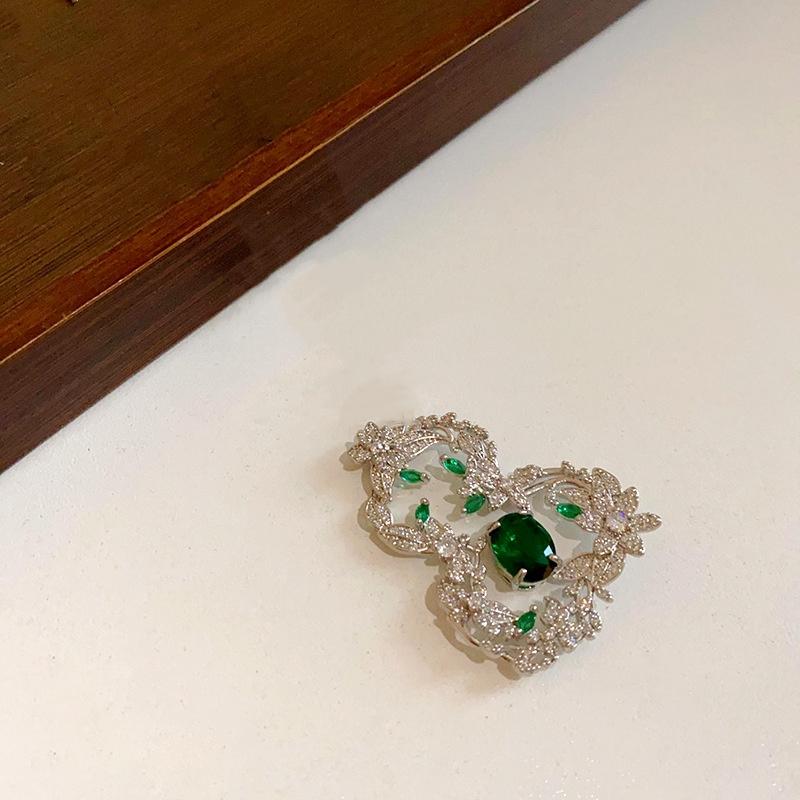 Vintage Women Girls Fashion Exquisite Crystal Calabash Brooch Badges Delicate Design Pin зелений
Vintage Women Girls Fashion Exquisite Crystal Calabash Brooch Badges Delicate Design Pin зелений