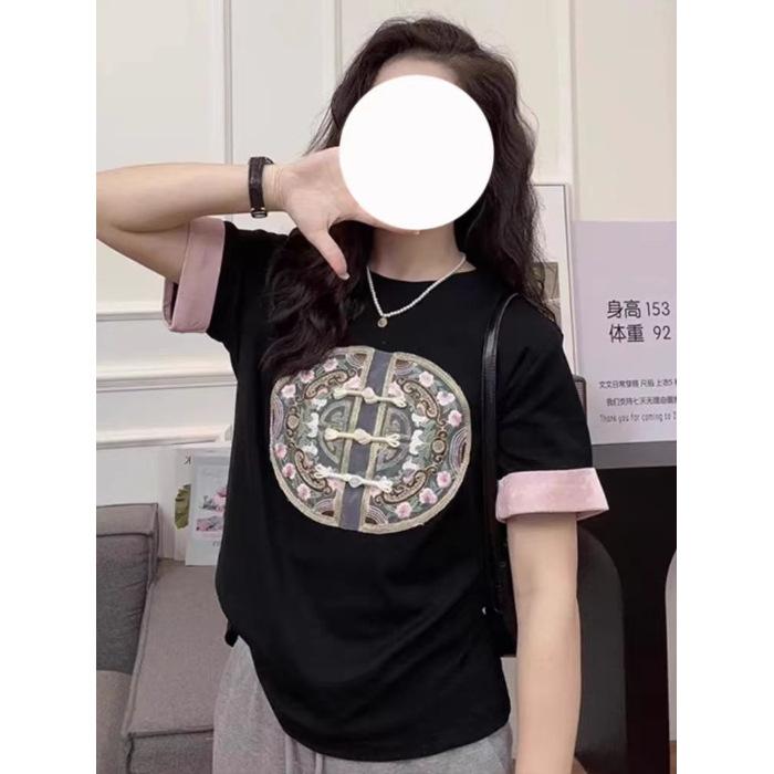 Short-sleeved t-shirt women s 2025 new summer design sense niche button new Chinese style embroidered top women 2XL чорний
Short-sleeved t-shirt women s 2025 new summer design sense niche button new Chinese style embroidered top women 2XL чорний
