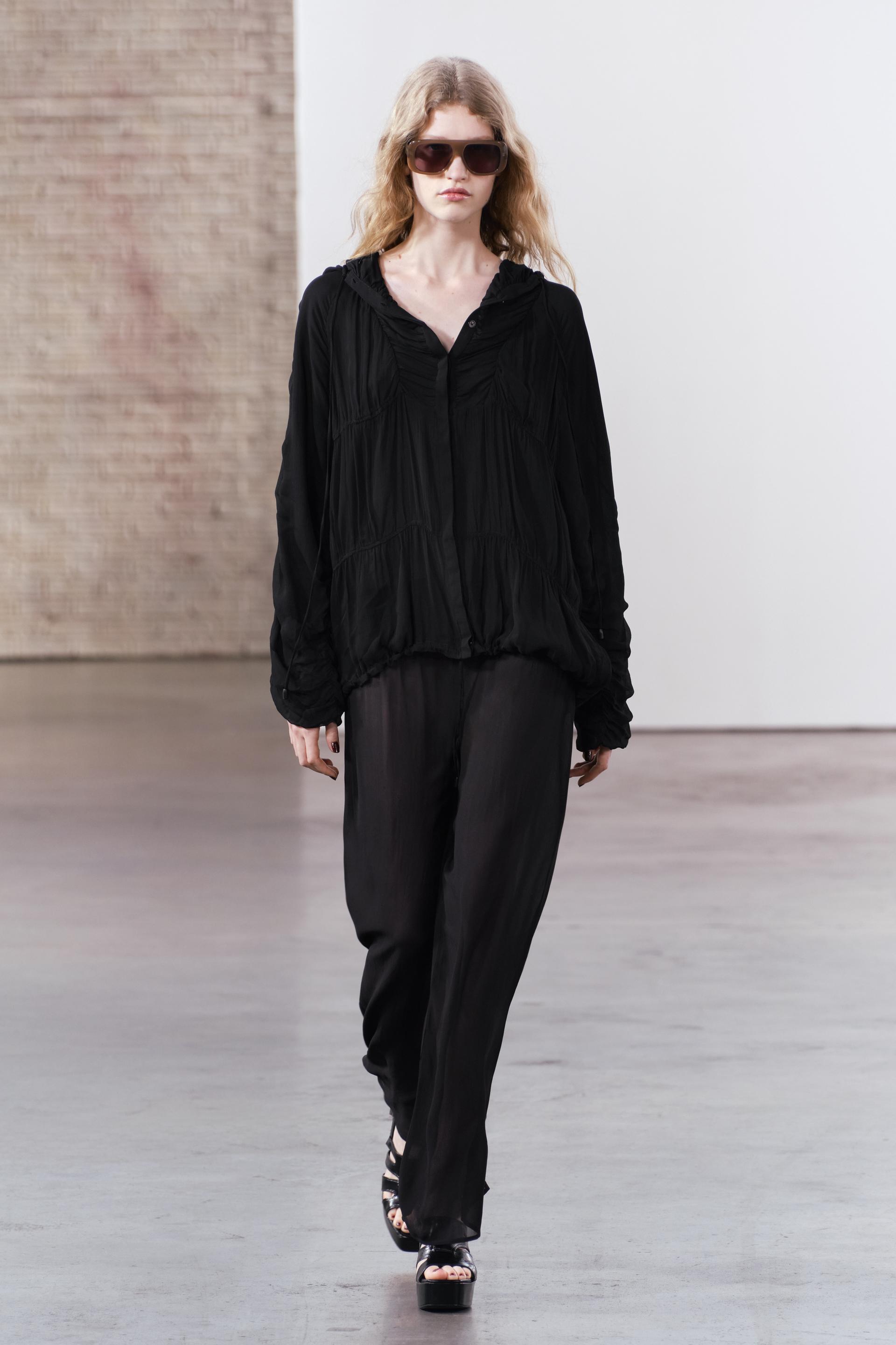 ПОЛУПРОЗРАЧНЫЕ БРЮКИ
ПОЛУПРОЗРАЧНЫЕ БРЮКИ