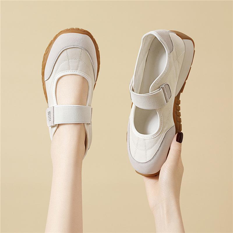 Retro ballet fashion training shoes casual new platform versatile single shoes Velcro platform sports Mary Jane shoes 35
Retro ballet fashion training shoes casual new platform versatile single shoes Velcro platform sports Mary Jane shoes 35