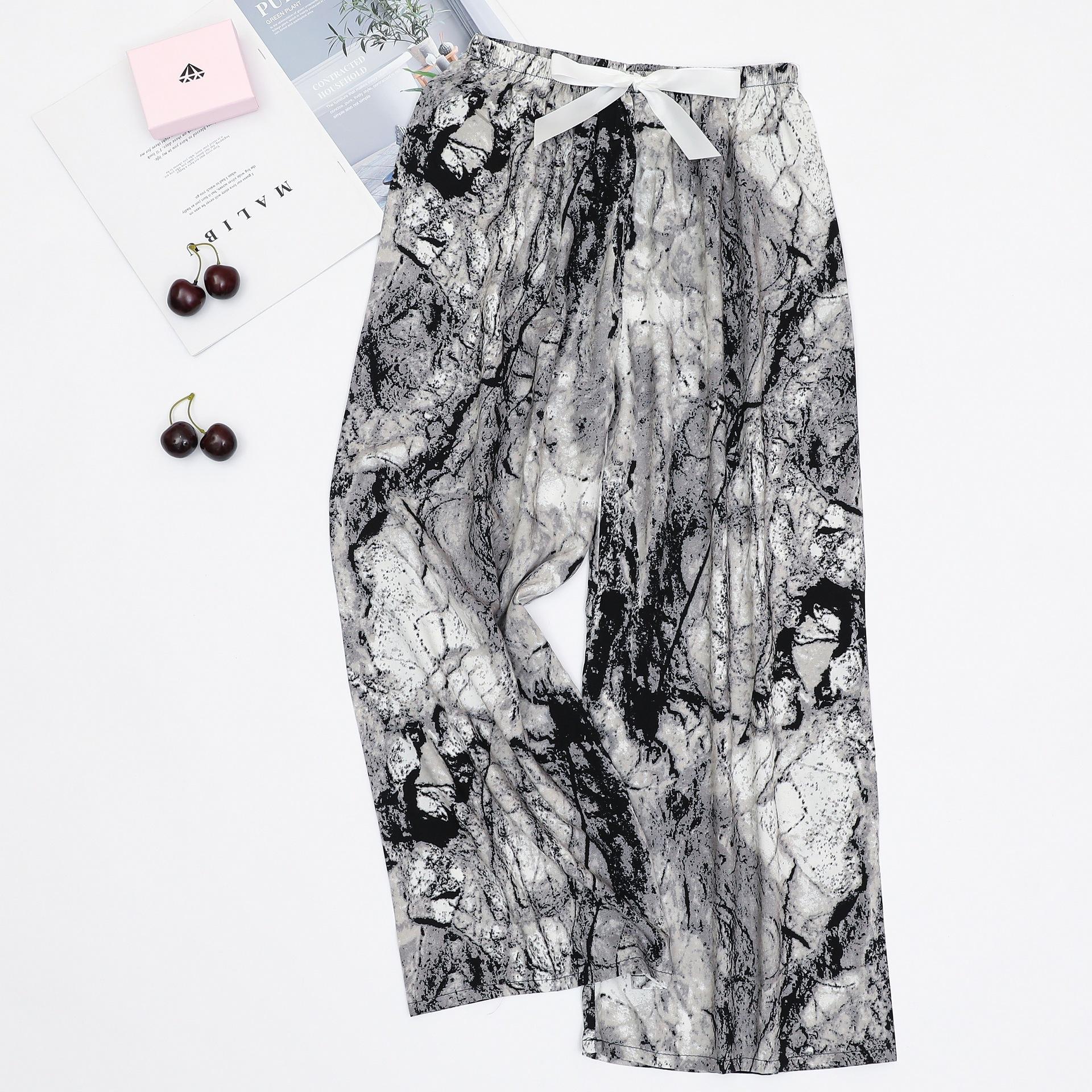 Women s Summer Thin Synthetic Cotton Wide Leg Pants, Loose Fitting Home Casual Nine Inch Long Pants For Outerwear One Size чорний
Women s Summer Thin Synthetic Cotton Wide Leg Pants, Loose Fitting Home Casual Nine Inch Long Pants For Outerwear One Size чорний
