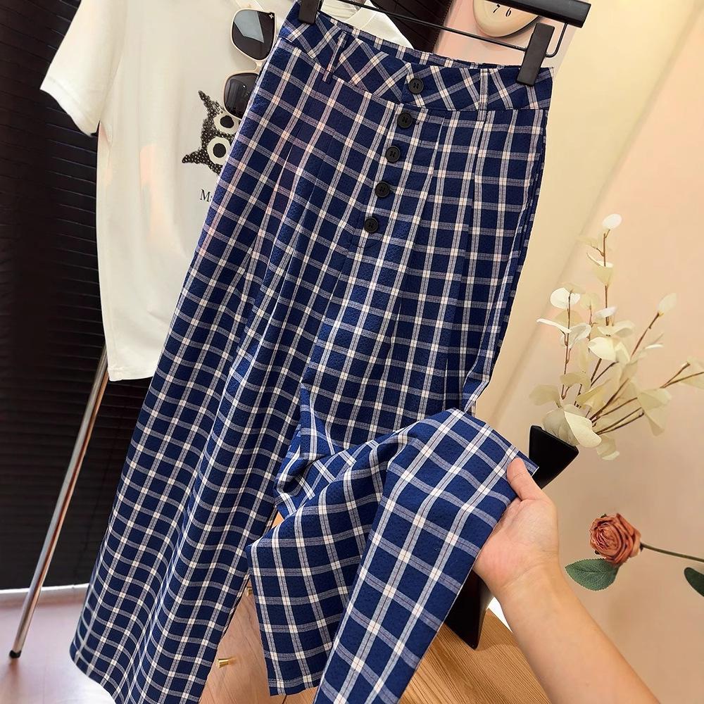 Women s Plaid Otaku-Style Wide-Leg Pants: Casual, Autumn, Floor-Length, Slimming and Loose Fit Extra Large
Women s Plaid Otaku-Style Wide-Leg Pants: Casual, Autumn, Floor-Length, Slimming and Loose Fit Extra Large