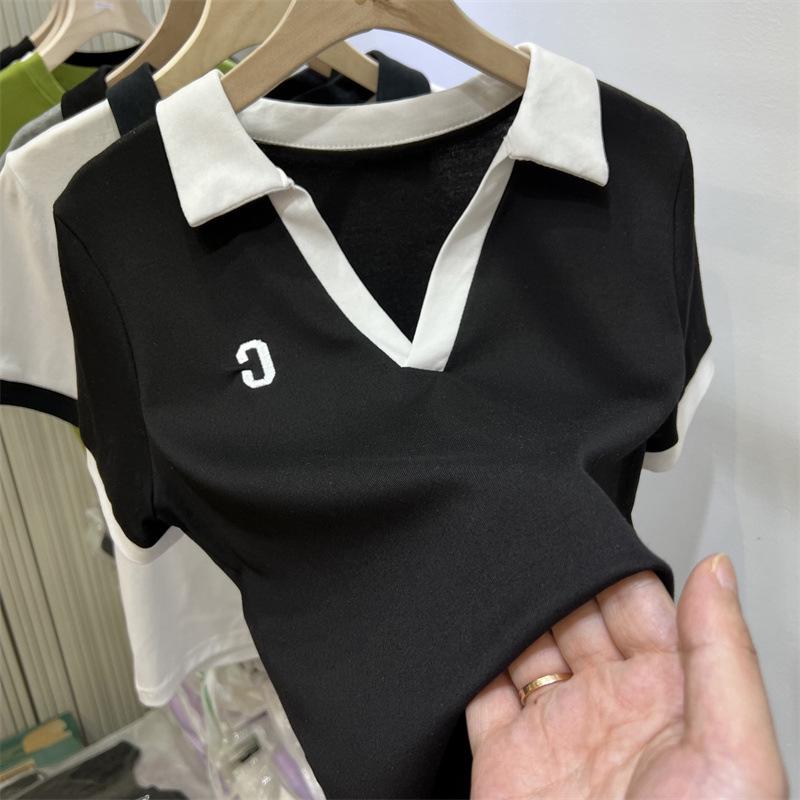 Plus Size Women s Short Sleeve V-Neck Polo Shirt - Tummy-Covering Slimming Top for Summer 2025 L (95-105 lbs recommended)
Plus Size Women s Short Sleeve V-Neck Polo Shirt - Tummy-Covering Slimming Top for Summer 2025 L (95-105 lbs recommended)