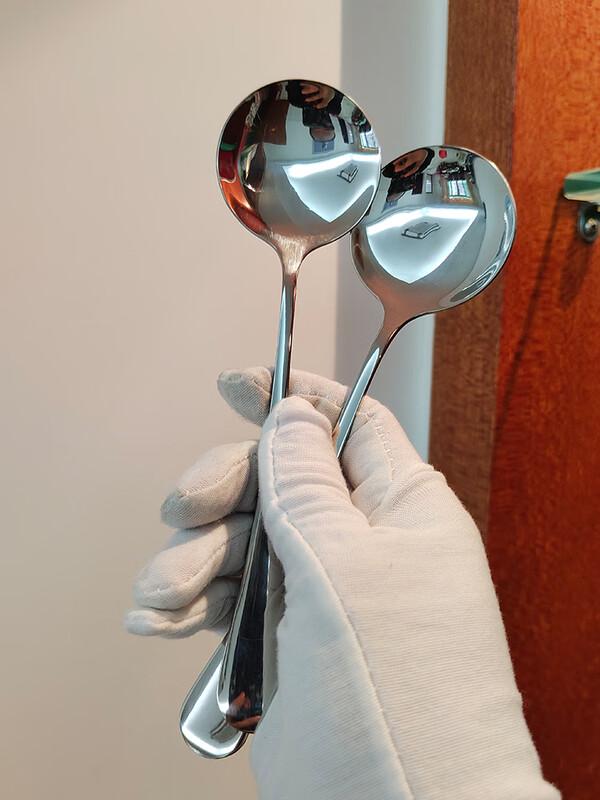 BeiYou German-Style Stainless Steel Spoon Set
BeiYou German-Style Stainless Steel Spoon Set