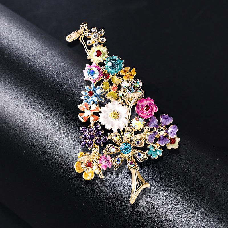 Classic Colorful Flower Christmas Tree Enamel Brooch For Women Lady Crystal Vintage Suit Office Pins Badges New Year Gift
Classic Colorful Flower Christmas Tree Enamel Brooch For Women Lady Crystal Vintage Suit Office Pins Badges New Year Gift