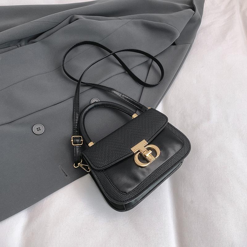 Новая ретро трендовая модная женская сумочка, легкая роскошь, высокая текстура, универсальная, для поездок на работу, на плечо, сумка-мессенджер чёрный
Новая ретро трендовая модная женская сумочка, легкая роскошь, высокая текстура, универсальная, для поездок на работу, на плечо, сумка-мессенджер чёрный