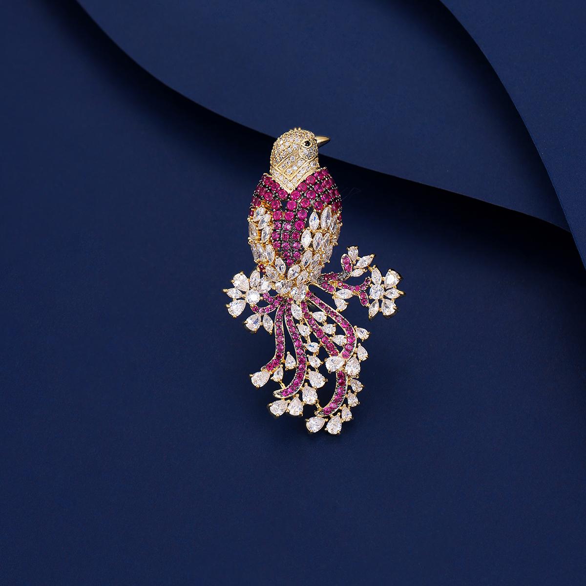 Classic Retro Design Bird Brooch Colorful Zircon Micro Inlaid Jacket Dress Accessories Holiday Gifts
Classic Retro Design Bird Brooch Colorful Zircon Micro Inlaid Jacket Dress Accessories Holiday Gifts