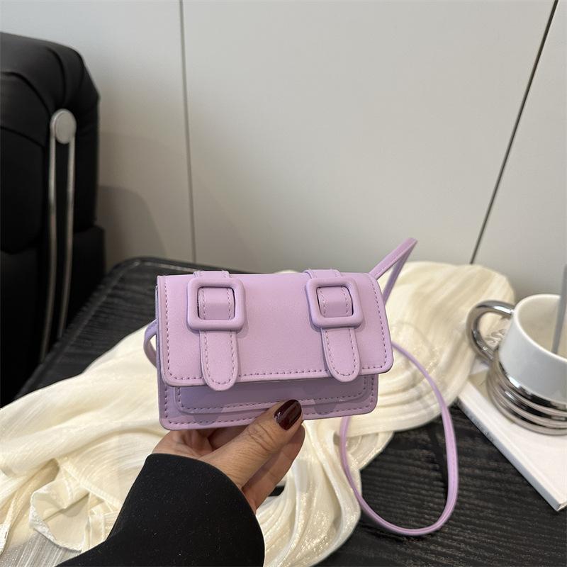 Украшение ремня летний новый тренд контрастные цвета простой ретро повседневный мессенджер на плечо маленькая квадратная сумка женщина фиолетовый
Украшение ремня летний новый тренд контрастные цвета простой ретро повседневный мессенджер на плечо маленькая квадратная сумка женщина фиолетовый