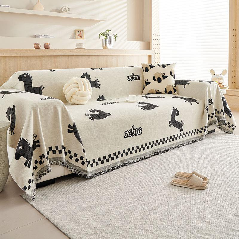 Полотенце для дивана из шенилла с рисунком из мультфильма, универсальный чехол для дивана с защитой от царапин для всех сезонов, цельное покрывало 180*130cm
Полотенце для дивана из шенилла с рисунком из мультфильма, универсальный чехол для дивана с защитой от царапин для всех сезонов, цельное покрывало 180*130cm