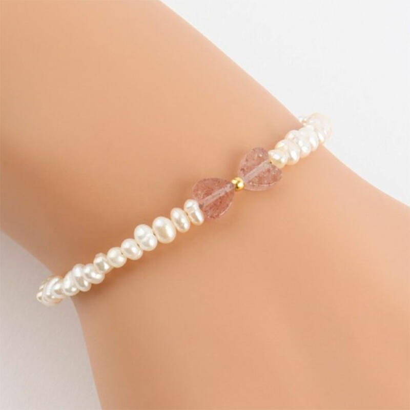 Pink Heart Adjustable Length Translucent Pearl Bracelet Sterling Silver Strawberry
Pink Heart Adjustable Length Translucent Pearl Bracelet Sterling Silver Strawberry