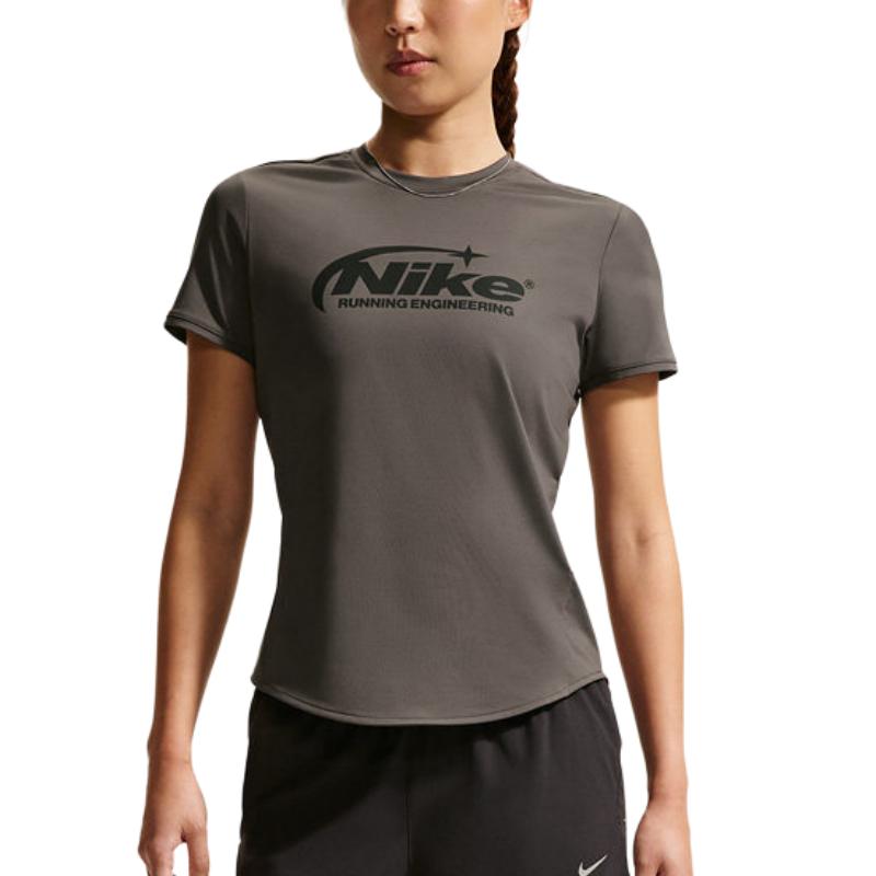 Nike Casual Round Neck Pullover Knit Short Sleeve T-Shirt Women tops IO4243-254 L
Nike Casual Round Neck Pullover Knit Short Sleeve T-Shirt Women tops IO4243-254 L