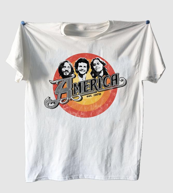VTG America band WHITE T-shirt short sleeve All sizes S to 45Xl JM853 Unisex T-Shirt XXXXL
VTG America band WHITE T-shirt short sleeve All sizes S to 45Xl JM853 Unisex T-Shirt XXXXL