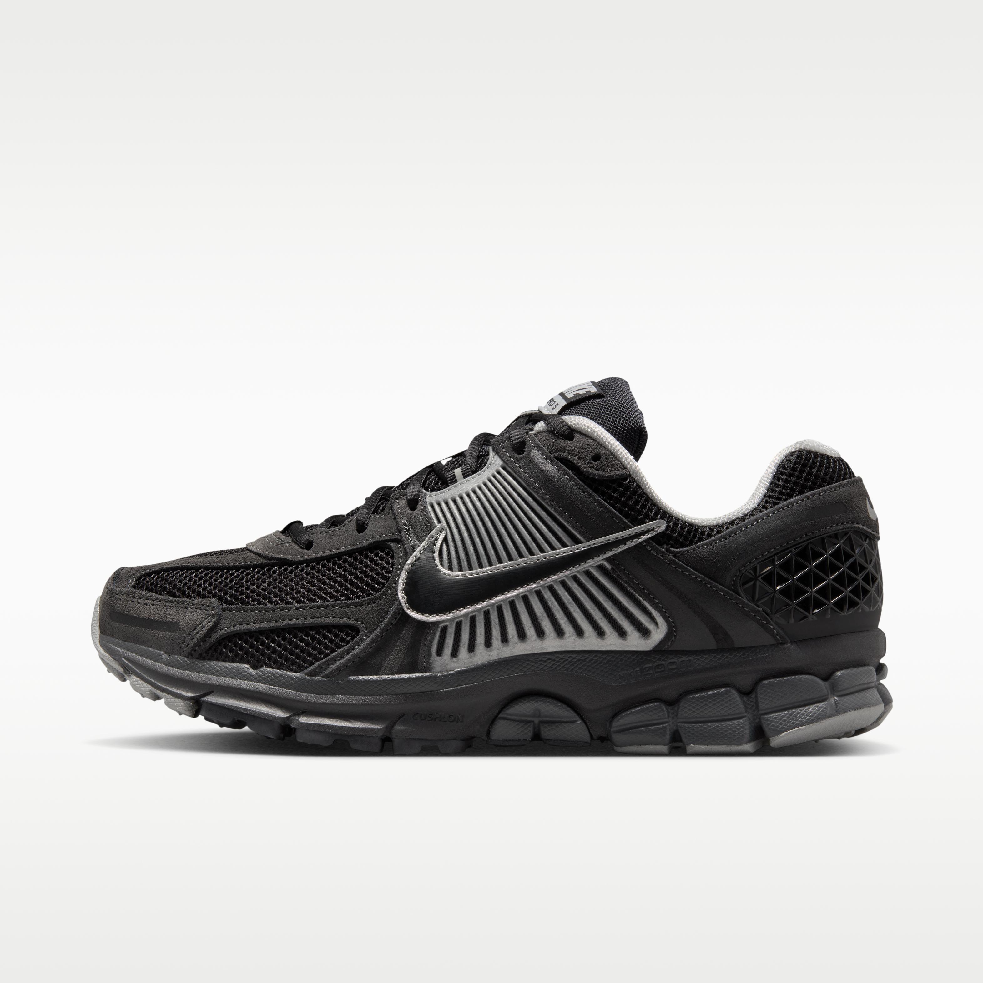 Nike Zoom Vomero 5 Антрацит Плоское Серебро 41
Nike Zoom Vomero 5 Антрацит Плоское Серебро 41