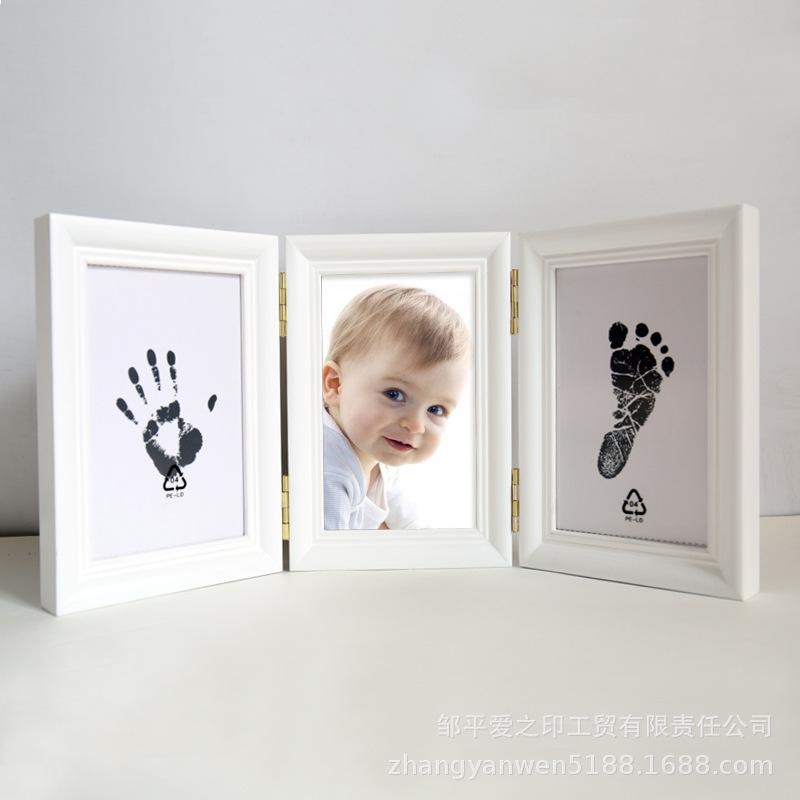 Xin Yue Baby Handprint & Footprint Clay Frame Souvenir Black Ink Pad
Xin Yue Baby Handprint & Footprint Clay Frame Souvenir Black Ink Pad