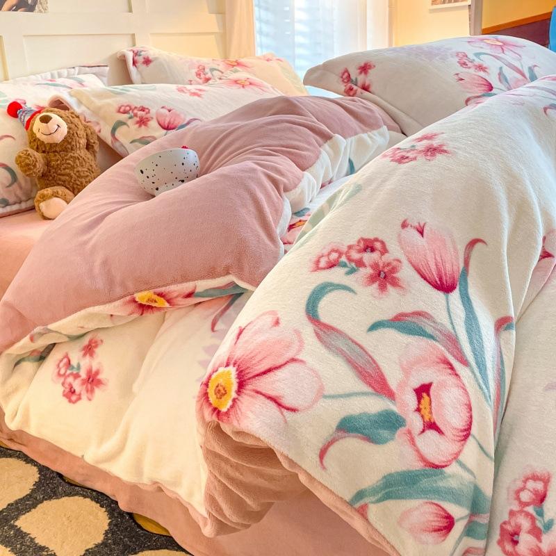 Fleece Thickened Milk Fleece Bed Four-Piece Set Warm Student Dormitory Quilt Cover Three-Piece Set 1.2m 3pcof sheets - 150 * 200 quilts
Fleece Thickened Milk Fleece Bed Four-Piece Set Warm Student Dormitory Quilt Cover Three-Piece Set 1.2m 3pcof sheets - 150 * 200 quilts