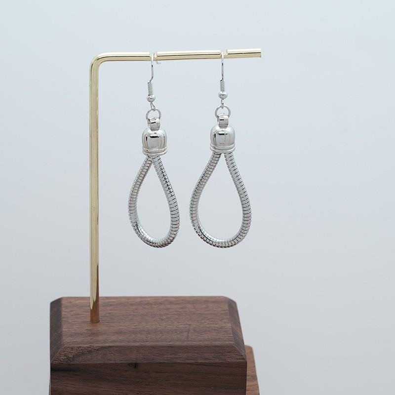 Style Versatile Flat Snake Bone Clavicle Chain Bracelet Earrings Advanced Sense Multi-Layer Personality Trendy Cool Jewelry
Style Versatile Flat Snake Bone Clavicle Chain Bracelet Earrings Advanced Sense Multi-Layer Personality Trendy Cool Jewelry