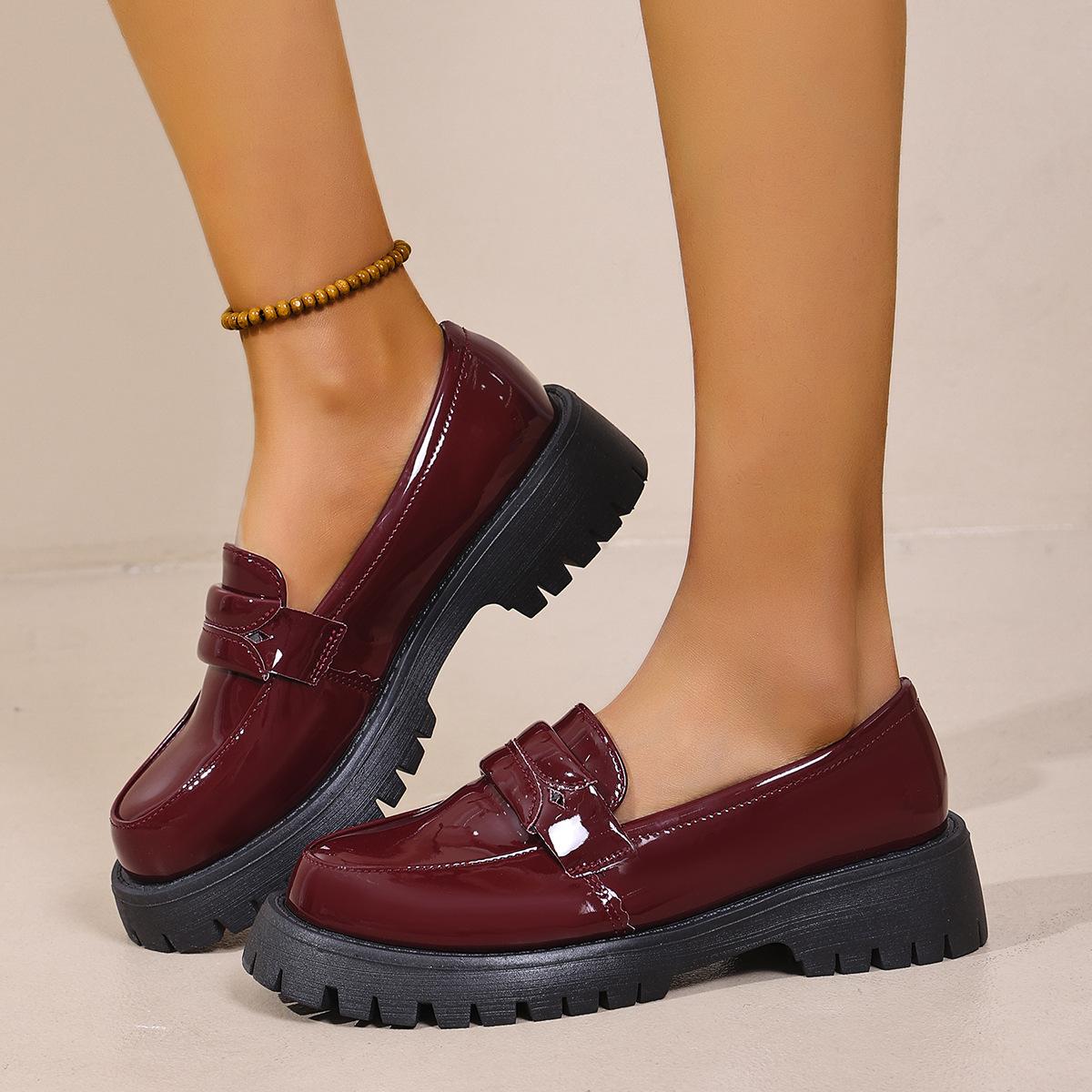 Лоферы 2025 Весна и осень Новые британские повседневные универсальные однотонные модные женские кожаные туфли большого размера 43 бордовый
Лоферы 2025 Весна и осень Новые британские повседневные универсальные однотонные модные женские кожаные туфли большого размера 43 бордовый
