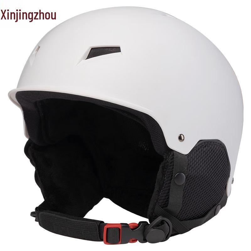 Lightweight Ski Helmet
Lightweight Ski Helmet