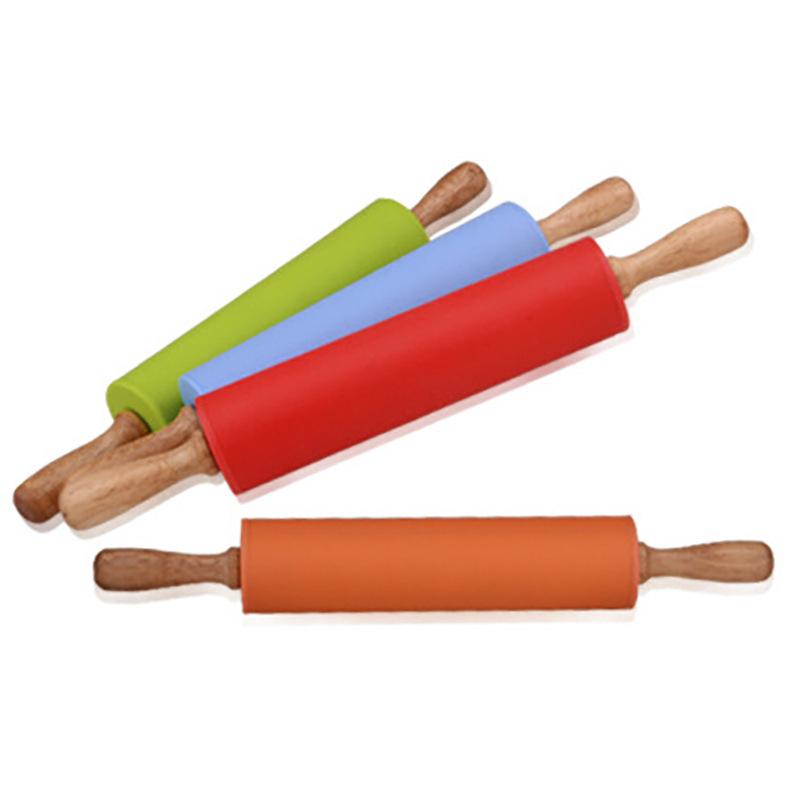 Силиконовая скалка с антипригарным покрытием и деревянной ручкой для выпечки
Силиконовая скалка с антипригарным покрытием и деревянной ручкой для выпечки