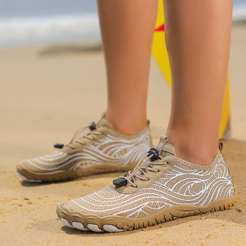 Creek shoes outdoor sports wading shoes couple beach swimming shoes hiking five-finger shoes 36
Creek shoes outdoor sports wading shoes couple beach swimming shoes hiking five-finger shoes 36