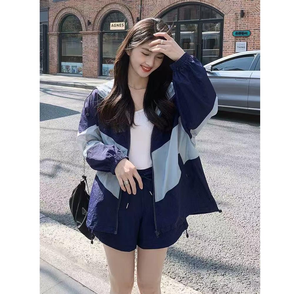 Women s 2026 Anti-UV Breathable Color Block Jacket & Two-Piece Sun Protection Set for Spring/Summer S
Women s 2026 Anti-UV Breathable Color Block Jacket & Two-Piece Sun Protection Set for Spring/Summer S