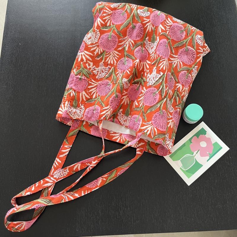 Spring new Indian traditional rubbing grenade pollen cotton shoulder bag environmental protection bag simple canvas bag thin women s bag
Spring new Indian traditional rubbing grenade pollen cotton shoulder bag environmental protection bag simple canvas bag thin women s bag