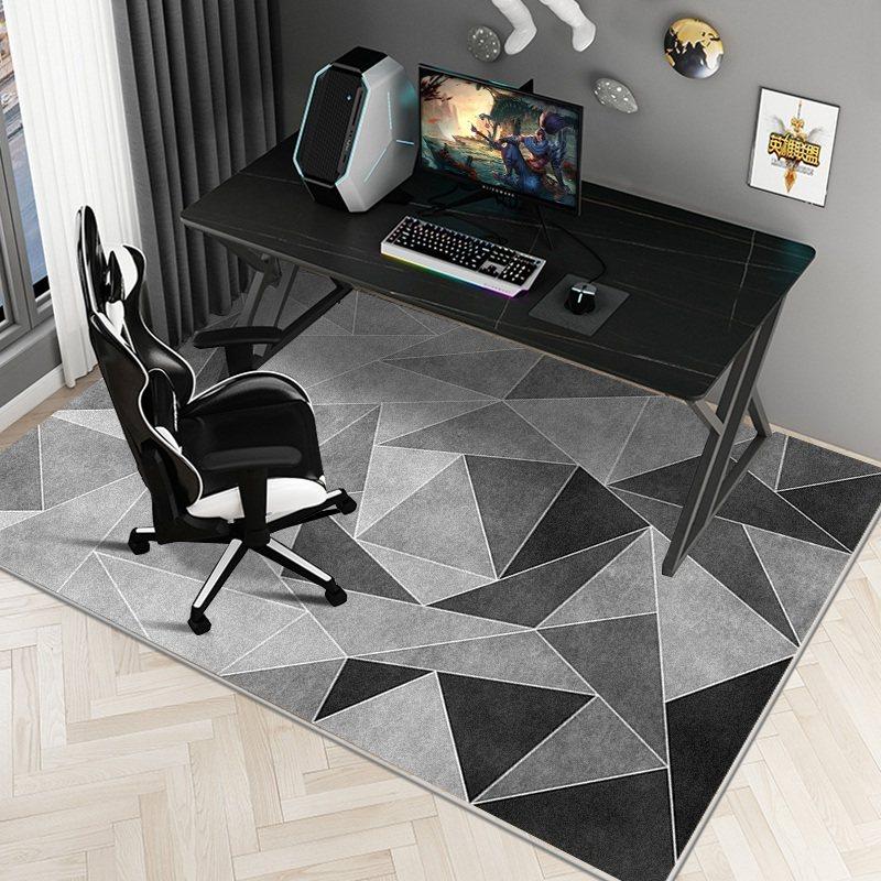 VIKAMA Modern Geometric Gaming Chair Mat Stain-Resistant Anti-Slip Study Carpet Bedroom Office Floor Mat Home Decor 80x120cm 31x47inch
VIKAMA Modern Geometric Gaming Chair Mat Stain-Resistant Anti-Slip Study Carpet Bedroom Office Floor Mat Home Decor 80x120cm 31x47inch