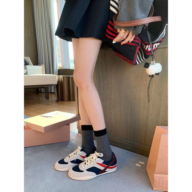 ~ Women s new contrasting color casual style lace-up splicing casual 40
~ Women s new contrasting color casual style lace-up splicing casual 40