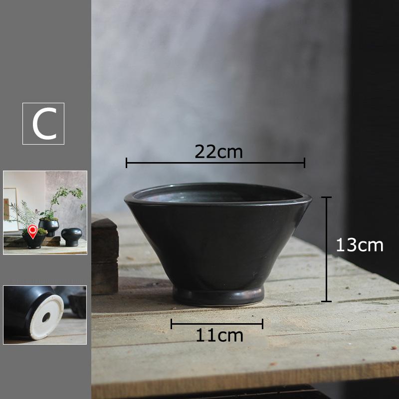 Minimalist Black Ceramic Vase Hydroponic Flower Pots Desk Decoration Flowers Arrangement Floral Vases Room Aesthetic Decor
Minimalist Black Ceramic Vase Hydroponic Flower Pots Desk Decoration Flowers Arrangement Floral Vases Room Aesthetic Decor