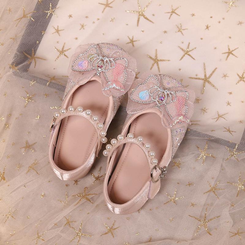 Children s leather shoes 2026 spring new soft sole comfortable little girl girl flower primary school student princess baby shoes Size 35 inner length 22.30cm
Children s leather shoes 2026 spring new soft sole comfortable little girl girl flower primary school student princess baby shoes Size 35 inner length 22.30cm