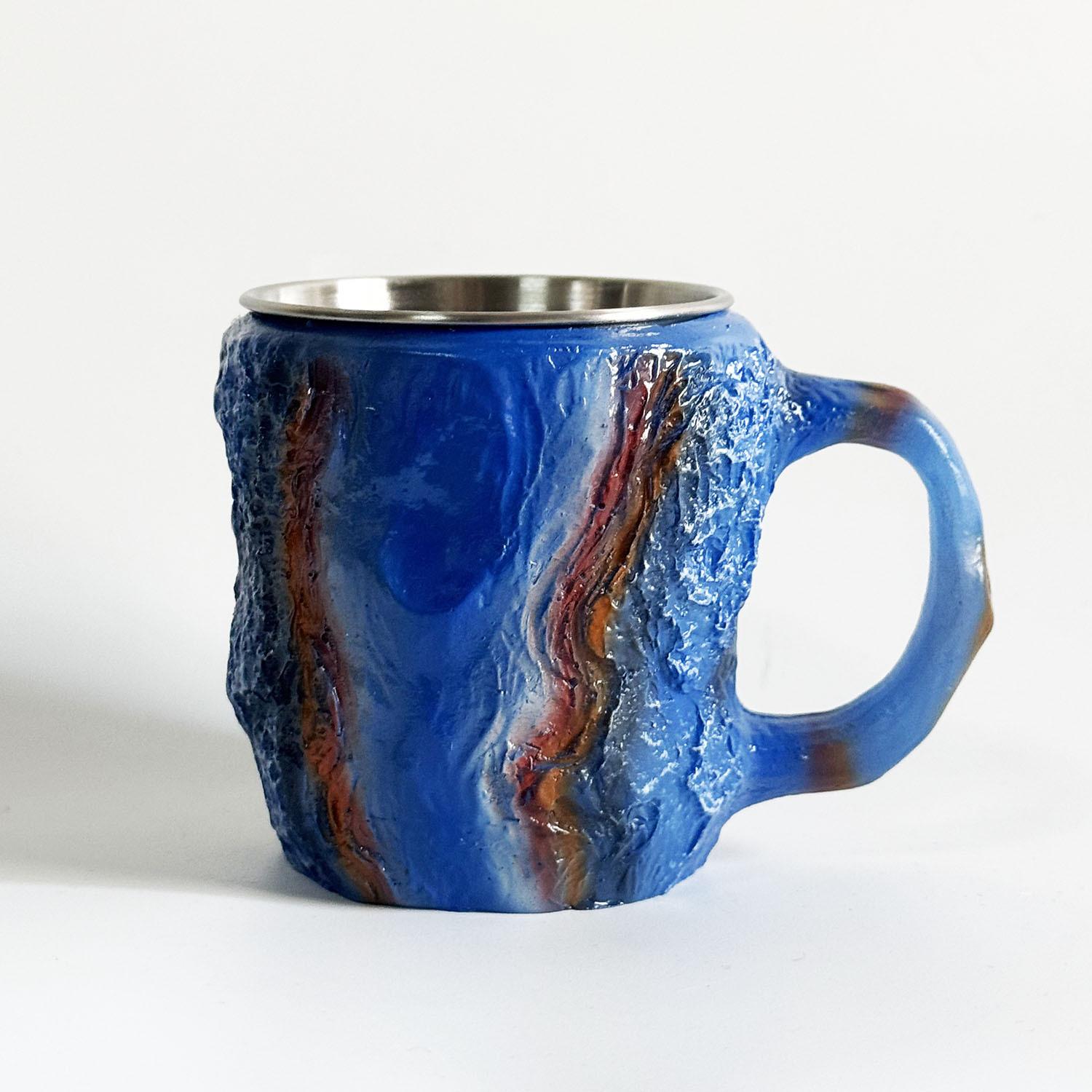 Imitation mineral crystal coffee cup resin gift
Imitation mineral crystal coffee cup resin gift