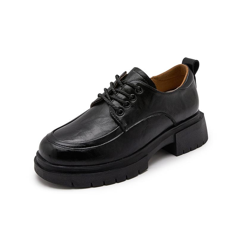 2025 new leather loafers women s small size platform lace-up casual shoes British style hand-scratched small leather shoes women 39
2025 new leather loafers women s small size platform lace-up casual shoes British style hand-scratched small leather shoes women 39