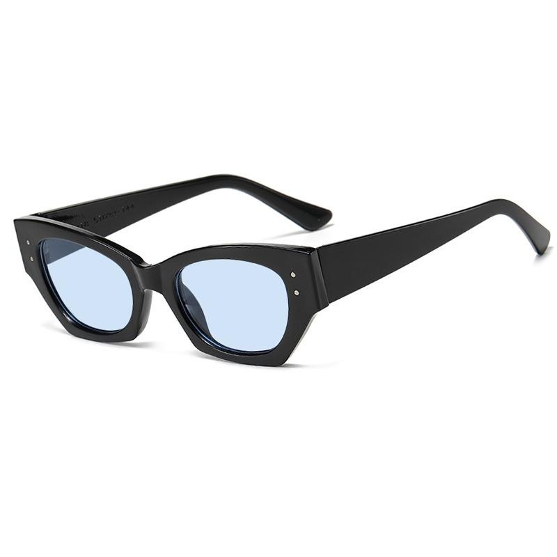 Vintage Small Rivet Cat Eye Sunglasses Women Fashion Brand Luxury Designer Polygon Cat-eye Sun Glasses UV400 only 1pcs sunglasses
Vintage Small Rivet Cat Eye Sunglasses Women Fashion Brand Luxury Designer Polygon Cat-eye Sun Glasses UV400 only 1pcs sunglasses