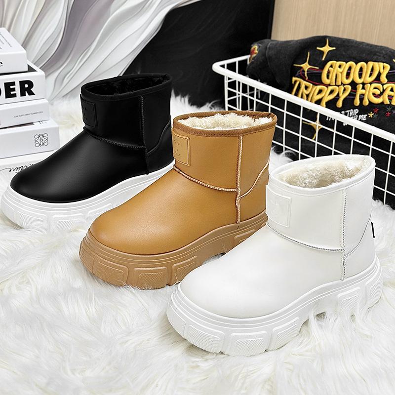 Snow boots men s winter cotton shoes velvet leather waterproof classic high-top British leather boots men s shoes snow boots men s 39 чёрный
Snow boots men s winter cotton shoes velvet leather waterproof classic high-top British leather boots men s shoes snow boots men s 39 чёрный
