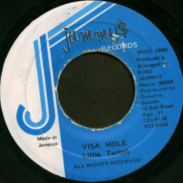 7-дюймовая пластинка LITTLE TWITCH - Visa Hole NONE Jammy s Records 1990 Ямайка Регги, Ска и Даб Б/У
7-дюймовая пластинка LITTLE TWITCH - Visa Hole NONE Jammy s Records 1990 Ямайка Регги, Ска и Даб Б/У