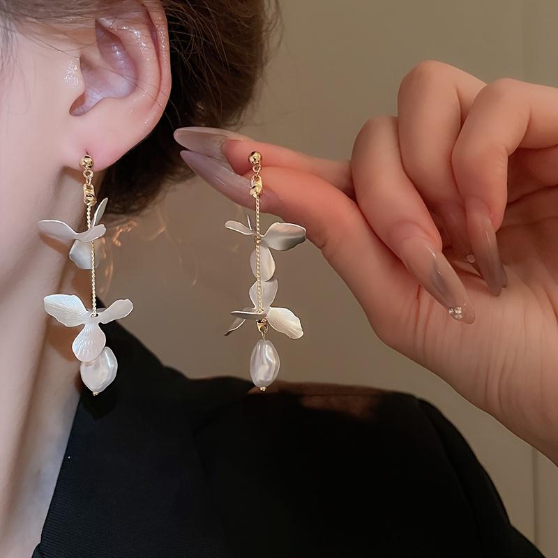 Серьги-кисточки с французскими лепестками, супермодные длинные серьги, элегантная индивидуальность, новые серьги для женщин
Серьги-кисточки с французскими лепестками, супермодные длинные серьги, элегантная индивидуальность, новые серьги для женщин