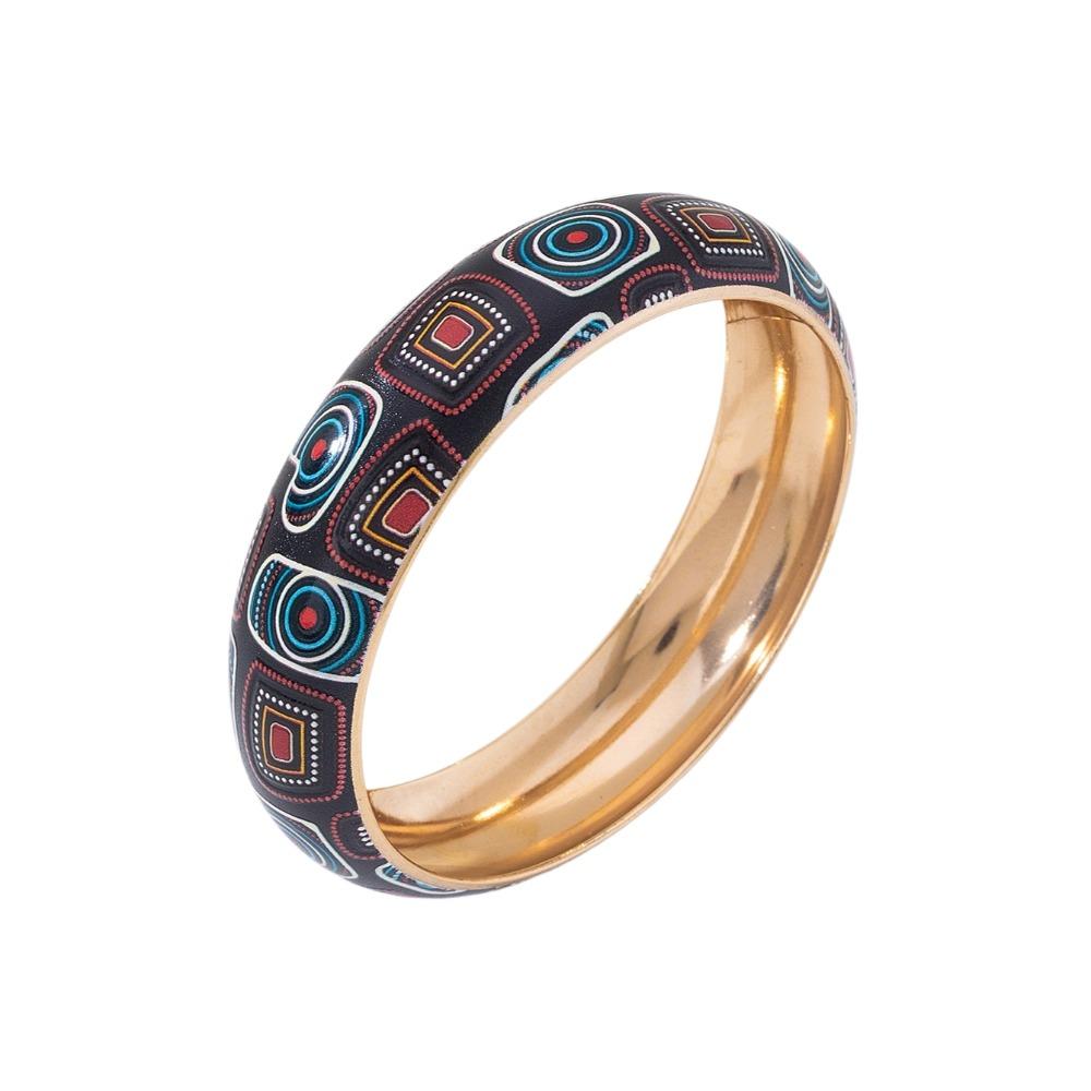 Traditional Ethnic Bangle Vintage Hand Bracelet Shell Boho Style Bangle Girls Style 7
Traditional Ethnic Bangle Vintage Hand Bracelet Shell Boho Style Bangle Girls Style 7