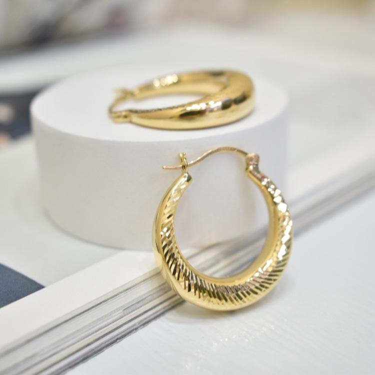 Позолоченные каффы из стерлингового серебра 925 пробы: Универсальные, элегантные женские серьги в дизайне «легкая роскошь» 925 Silver
Позолоченные каффы из стерлингового серебра 925 пробы: Универсальные, элегантные женские серьги в дизайне «легкая роскошь» 925 Silver