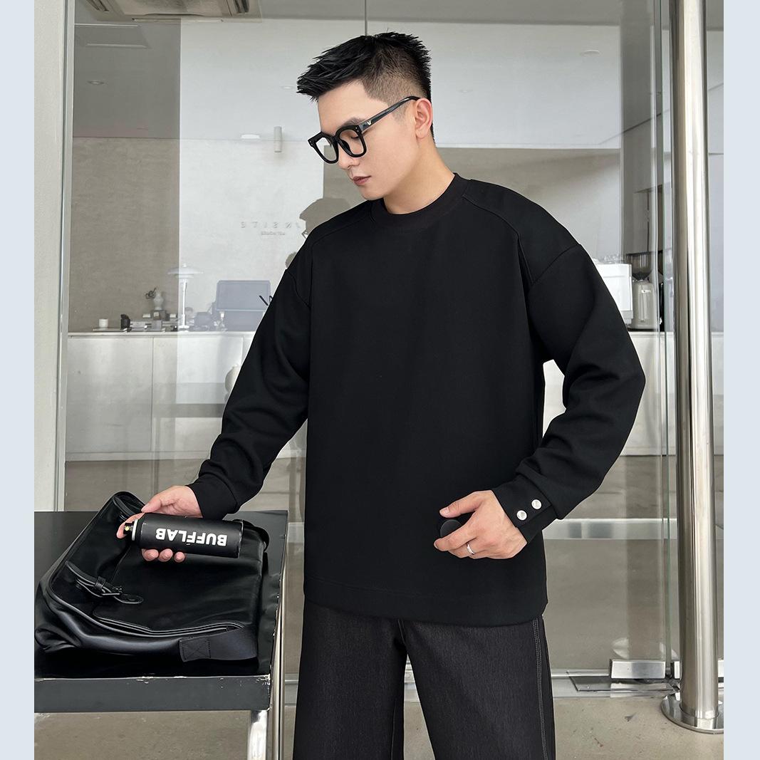 Men s Trendy Long-Sleeve T-Shirt: Versatile Loose-Fit for Autumn and Winter L чорний
Men s Trendy Long-Sleeve T-Shirt: Versatile Loose-Fit for Autumn and Winter L чорний