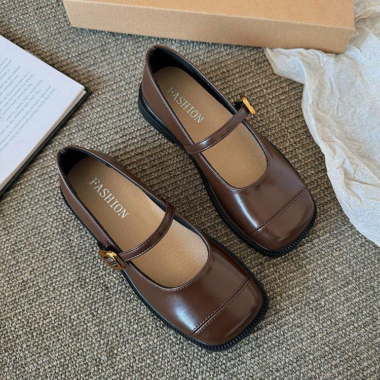 Коричневые японские туфли Мэри Джейн из кожи женские, лето 2025, новые туфли Xiaoxiangfeng с мягкой подошвой и небольшим ремешком 40 коричневый
Коричневые японские туфли Мэри Джейн из кожи женские, лето 2025, новые туфли Xiaoxiangfeng с мягкой подошвой и небольшим ремешком 40 коричневый
