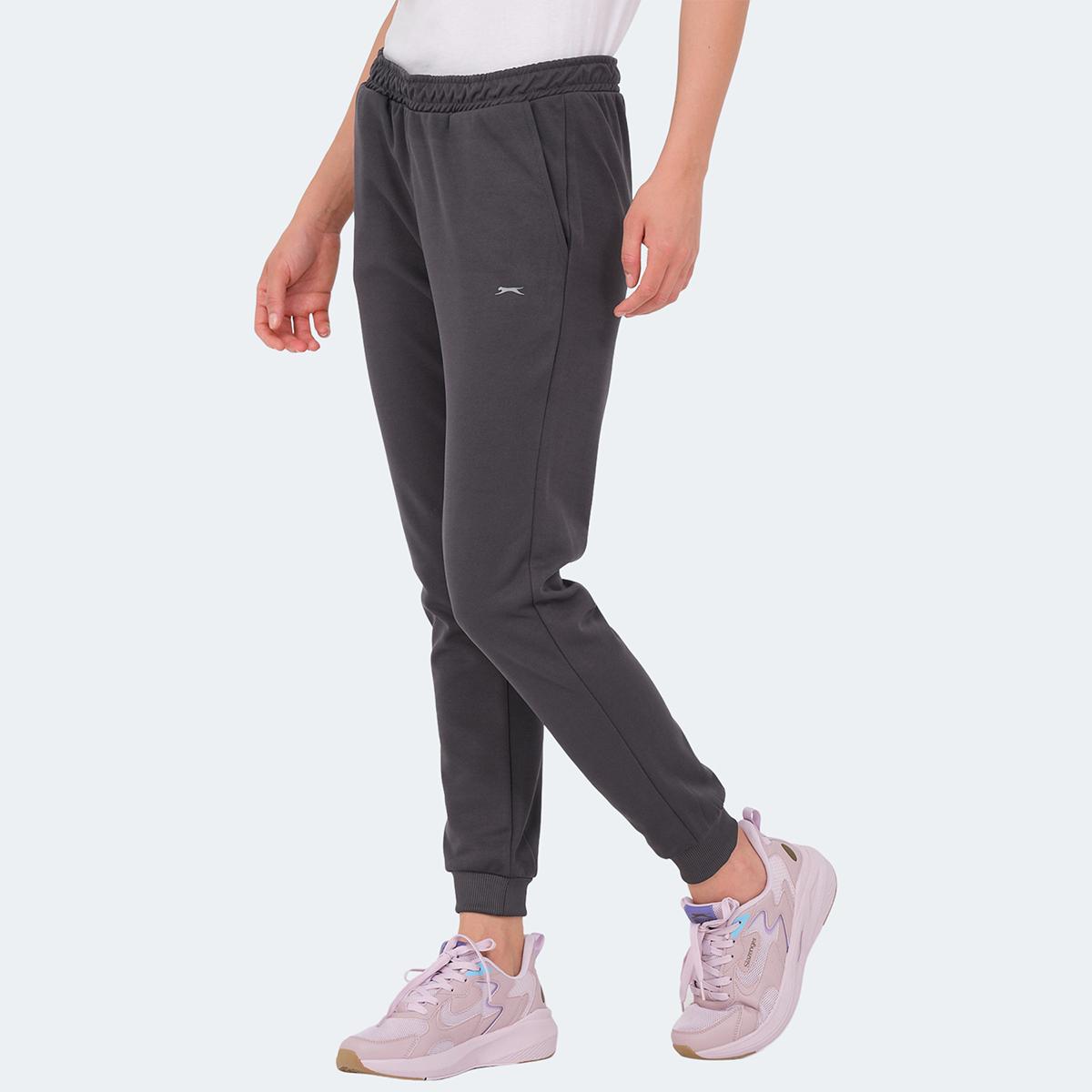 RINAT-Темно-серые женские спортивные штаны XXL темно серый
RINAT-Темно-серые женские спортивные штаны XXL темно серый